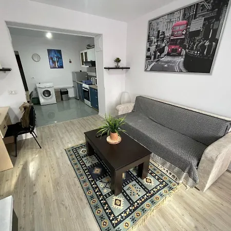 Downtown Boulevard Enchanting Apartment! Tirana Exterior photo